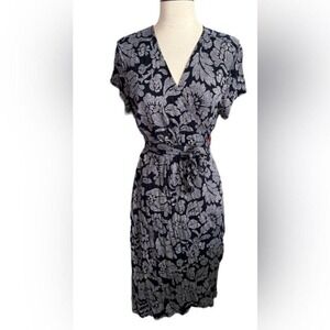 LOFT Women's NWT Blue and White Floral‎ Wrap Rayon Dress Size XXL